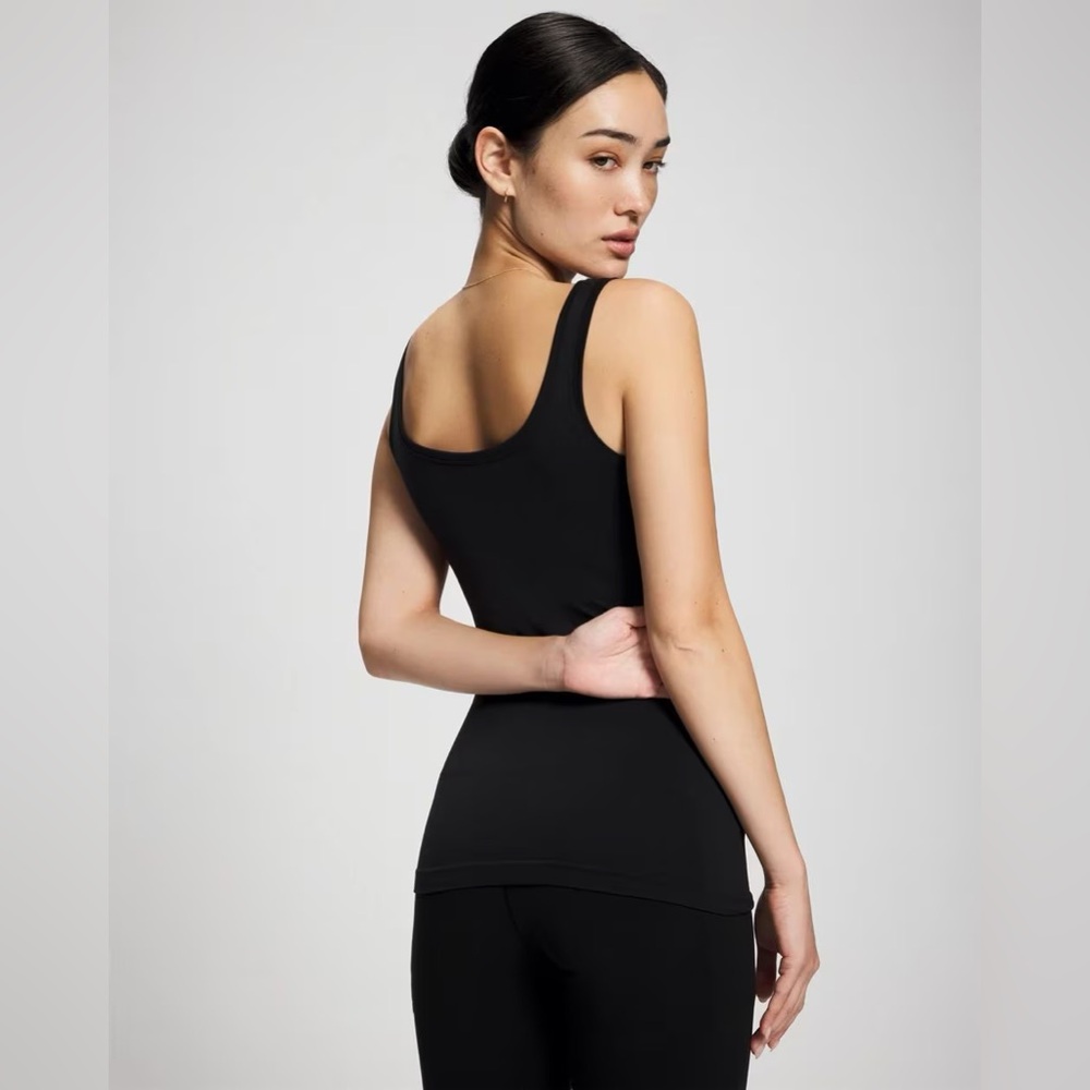 Soma seamfree turnaround tank black size small NWT - Picture 2 of 11